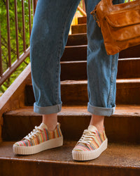 The Gabor Lamia 82.205.40 is a high-fashion take on the classic low-top trainer, designed to be the centerpiece of any summer outfit. This 83.205.40 model features a vibrant, multicolor raffia upper that offers a unique tactile texture rarely seen in athletic footwear. By blending sporty lines, artisanal materials, and comfort technology, Gabor has created a "sporty elegance" that works just as well for a garden party as it does for a city walk.