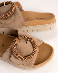BEADED SLIDE - SAND - SUEDE
