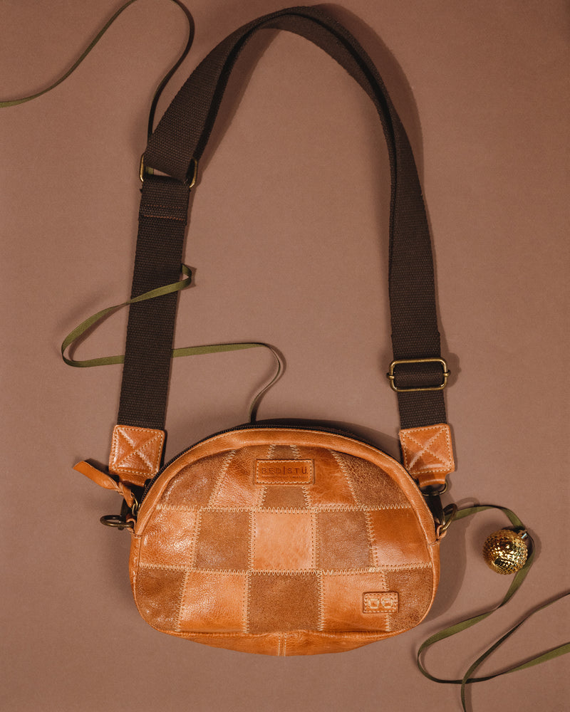 ABUNDANCE - TAN MR - LEATHER