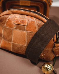 ABUNDANCE - TAN MR - LEATHER