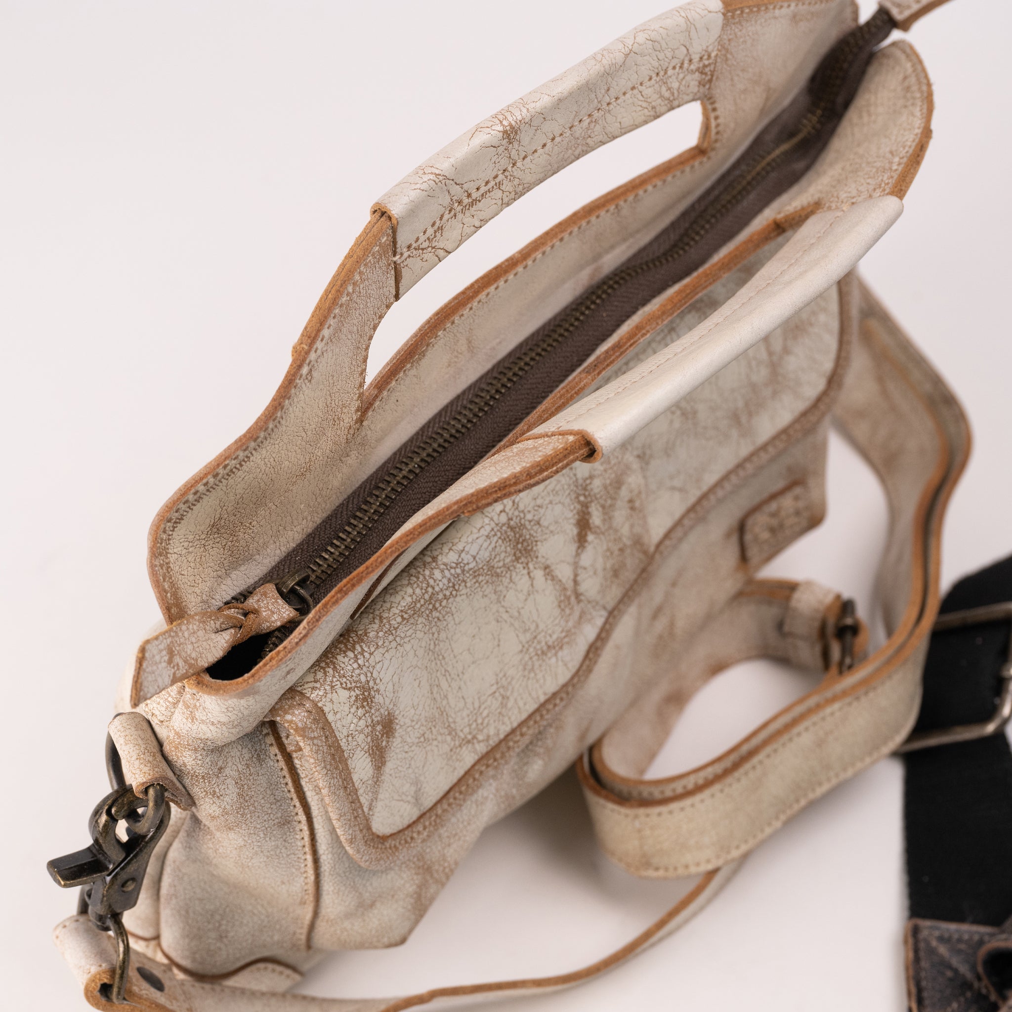 BED|STU Greenway Crossbody Handbag in Nectar Lux Leather – Plaza