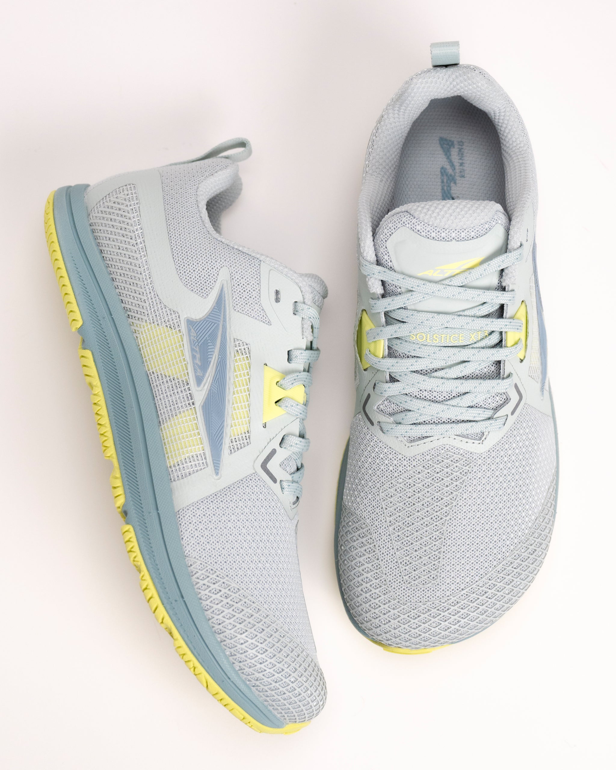 Women's Altra Solstice XT3 – Zero-Drop Training Shoe in Gray