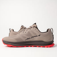 Side profile view of the Men's Altra Lone Peak 9 trail running shoe in Brown.