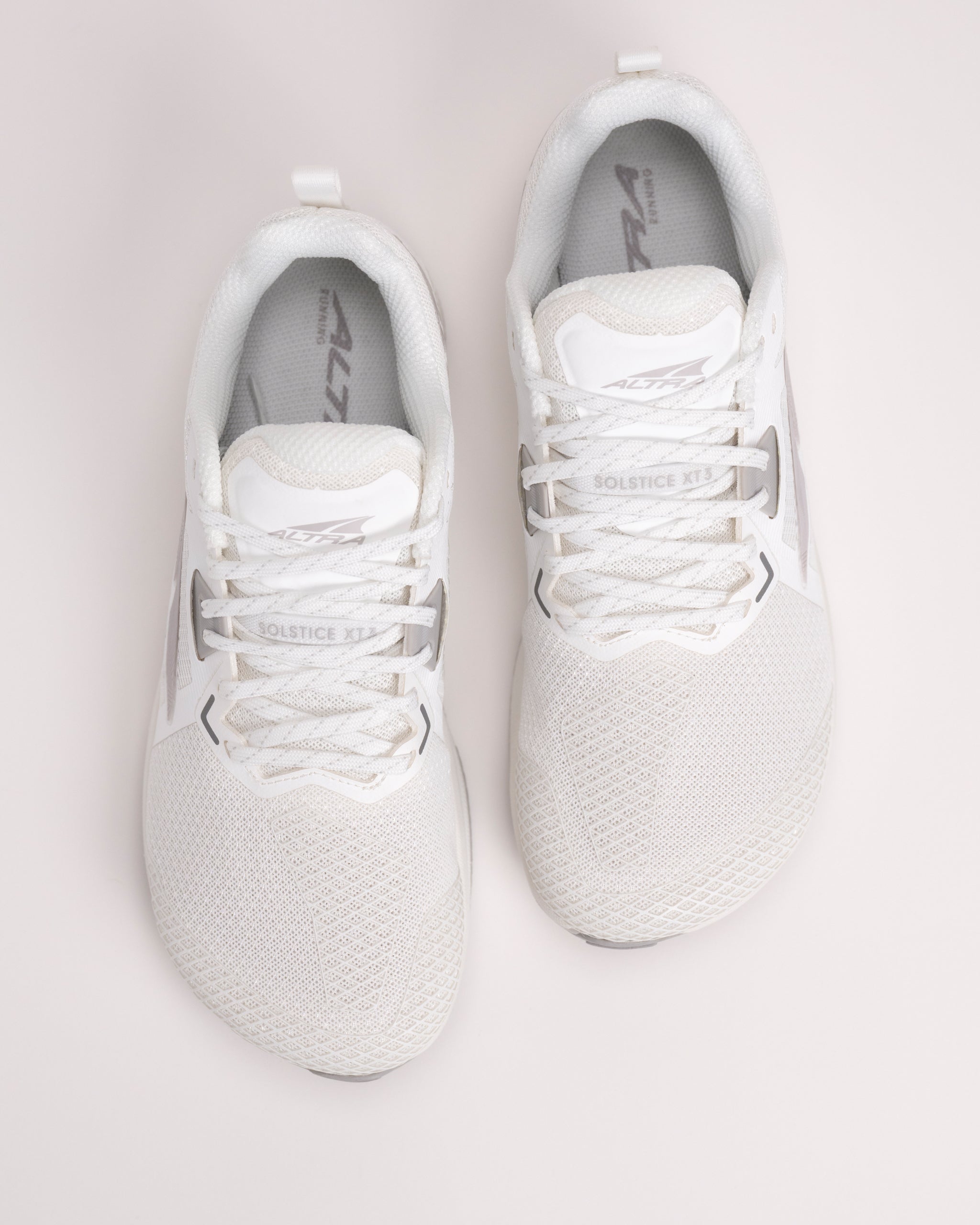 Low Down スタンダードイシュー Women's Altra Solstice XT3 – Zero-Drop Training Shoe in White