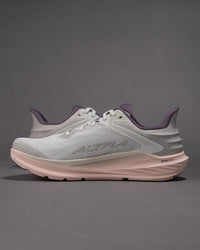 Women’s Altra Torin 8 Zero Drop Athletic Shoe in Tan