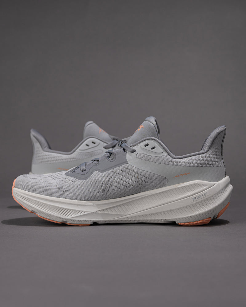 Women’s Altra Experience Flow 2 Road Running Shoe in Gray