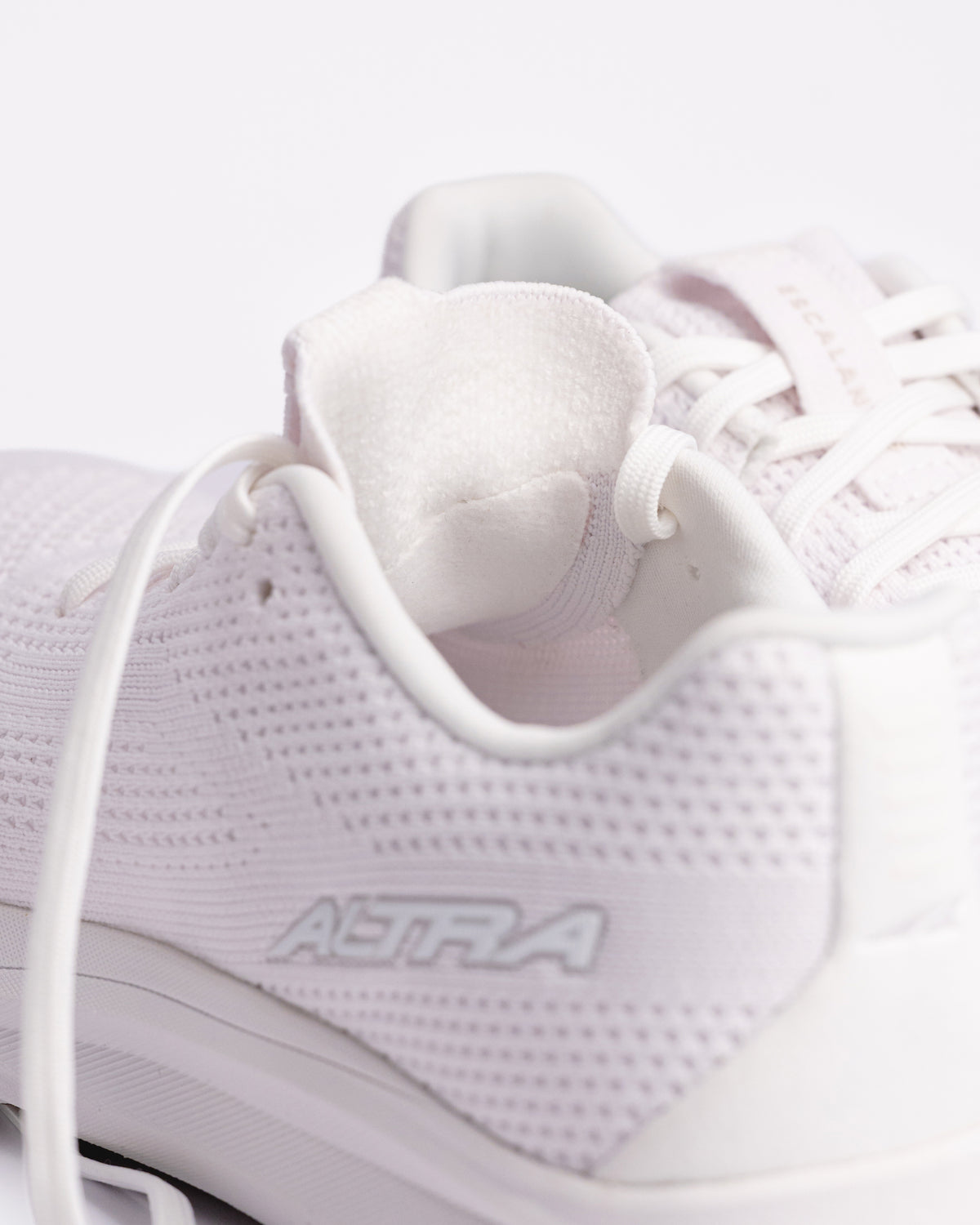 W-ESCALANTE 5 - ALL WHITE - MESH