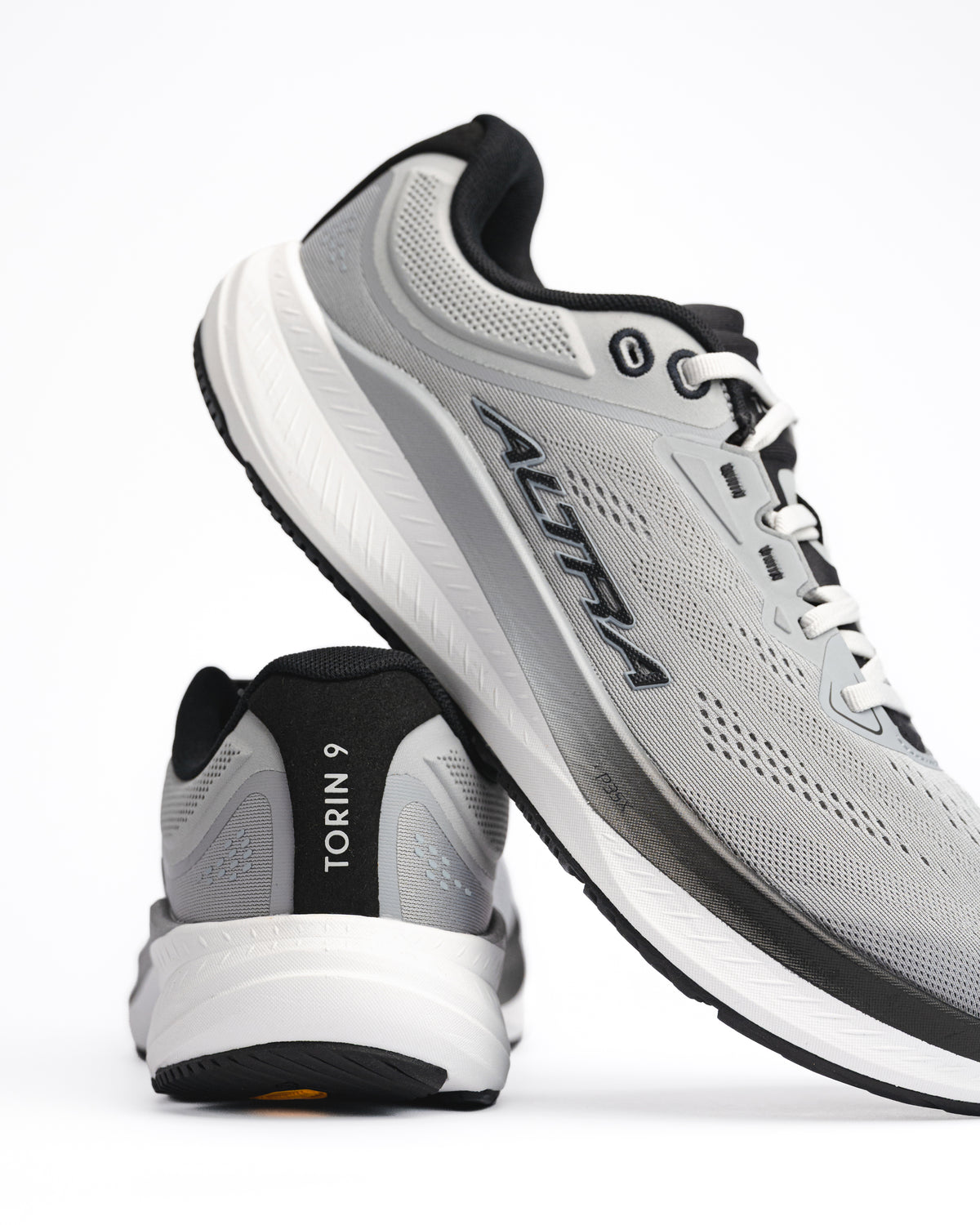 M-TORIN 9 - ULTIMATE GREY/BLACK - MESH