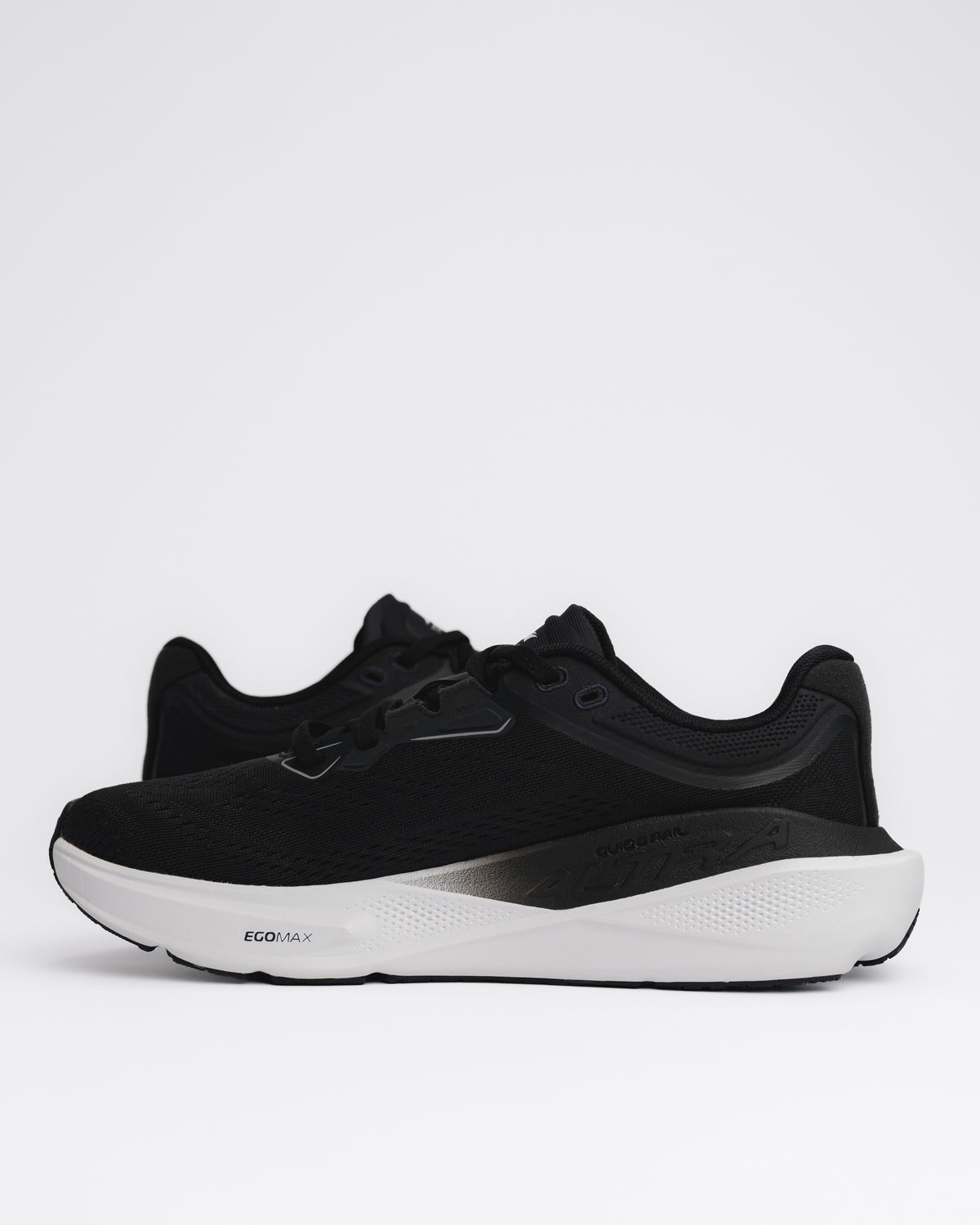 W-TORIN ST - BLACK/WHITE - MESH