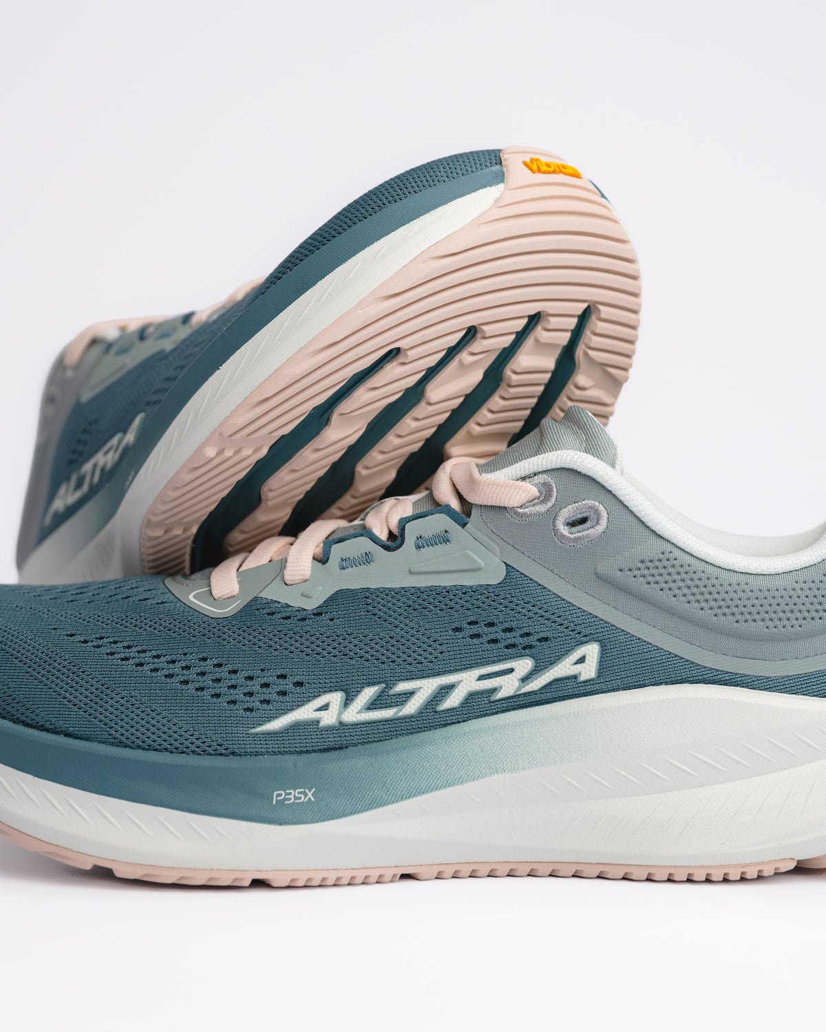 W-TORIN 9 - SEA PINE/ICE - MESH