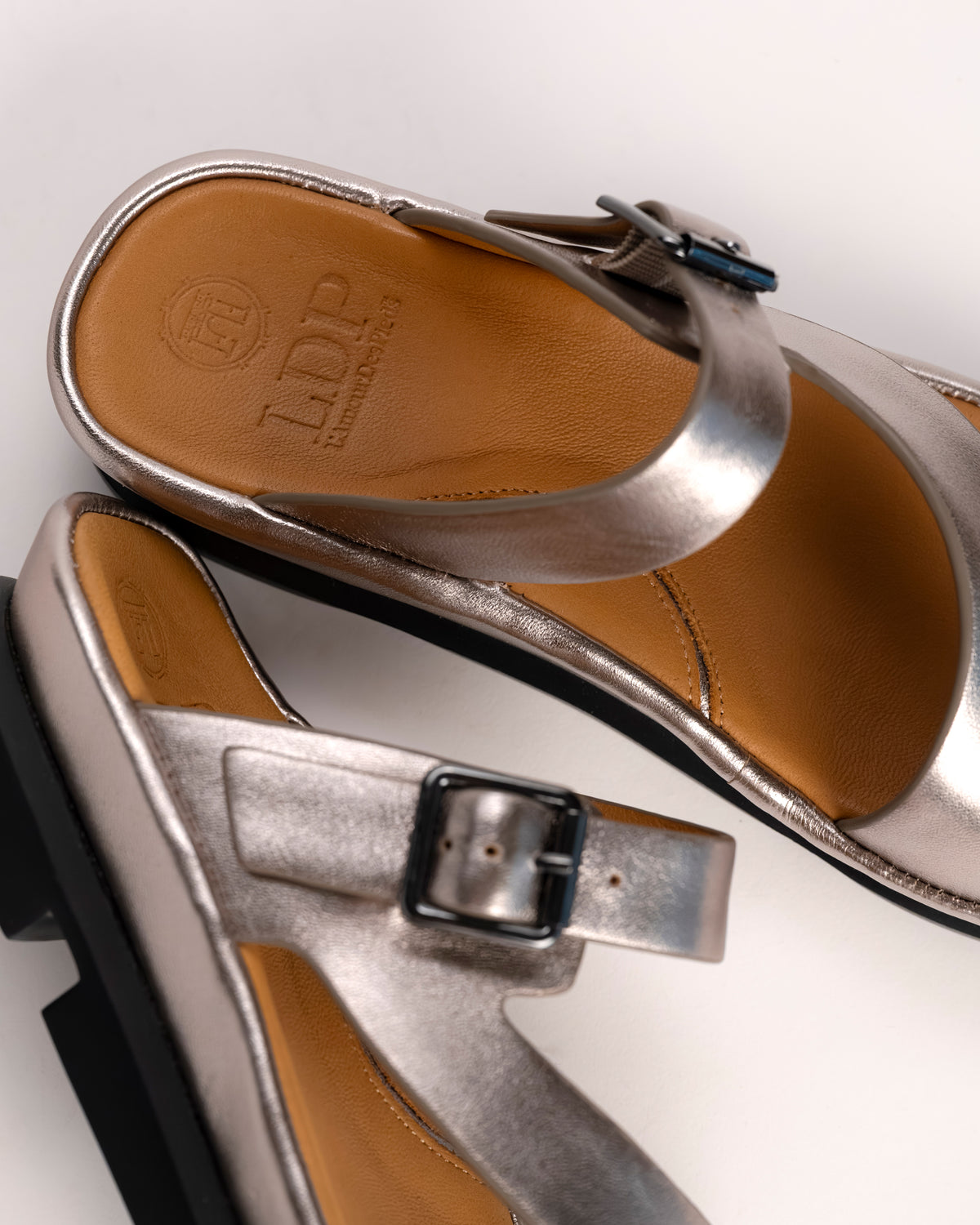 ALANZA - CHAMPAGNE - LEATHER