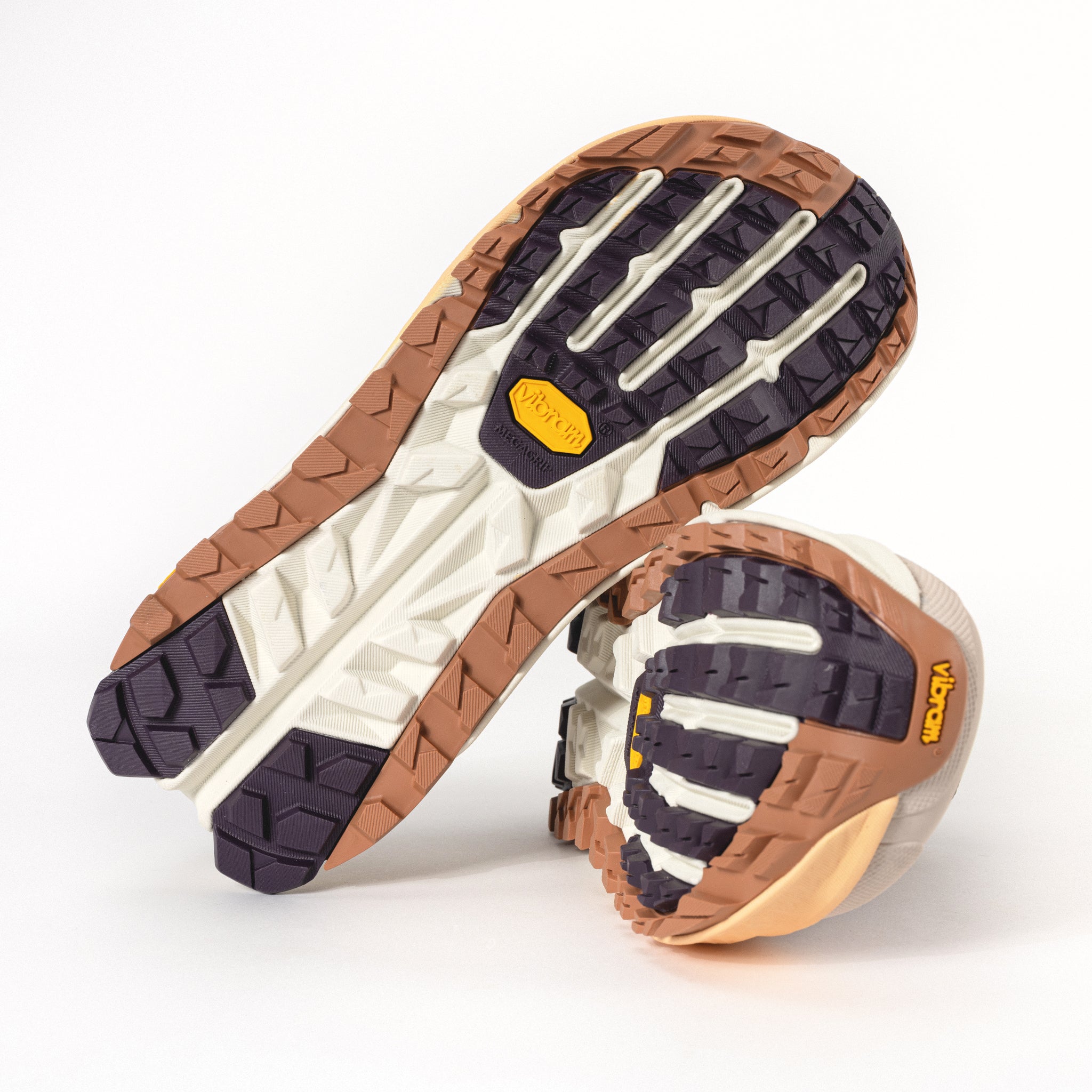 WOMEN'S ALTRA OLYMPUS 6 - TAUPE - MESH – Plaza Shoe Store