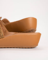 Side profile of L’Amour Des Pieds Catian Slide with memory foam insole.