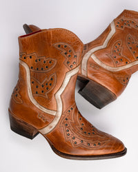 CHAMISE - TAN RUSTIC - LEATHER