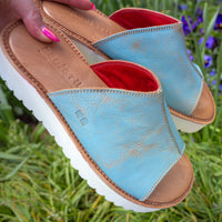Women's BED|STU Fairlee II Slide in Baby Blue Lux Leather