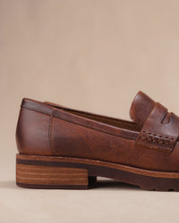 Heel and outsole detail with leawood wrapping