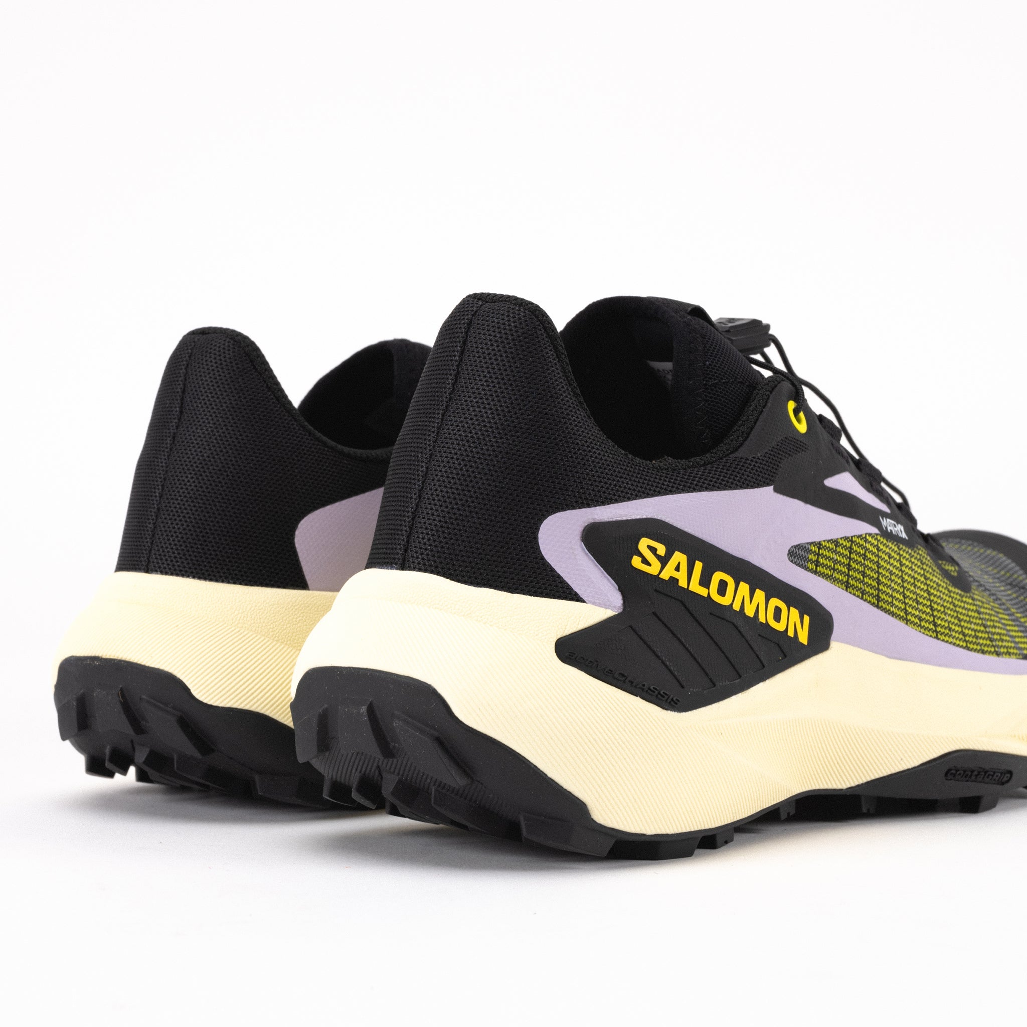 WOMEN'S SALOMON GENESIS - BLACK/SULPHUR - SYNTHETIC – Plaza Shoe Store