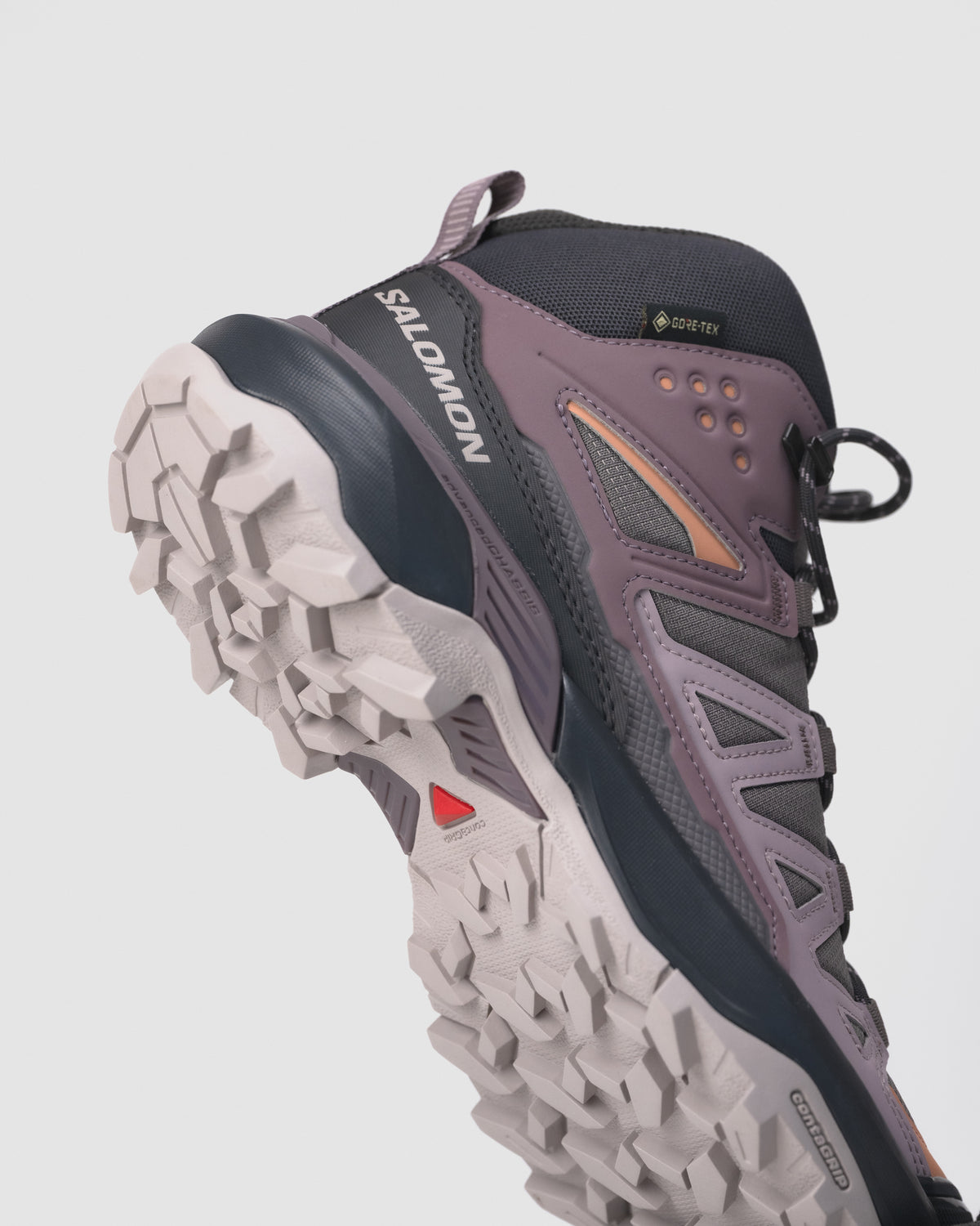 Outsole detail showing All Terrain Contagrip® tread on Salomon X Ultra 360