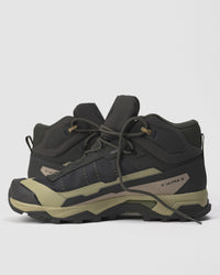 Men’s Salomon X ULTRA 5 MID GORE-TEX hiking boots in Peat / Gray Green with mid-cut ankle