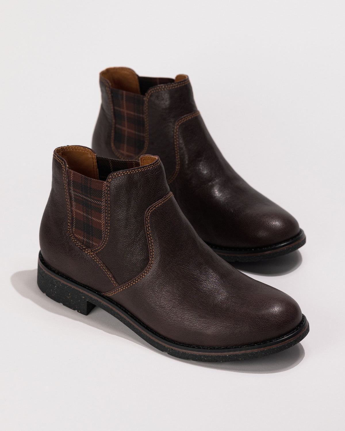 Overhead side angle highlighting the boot opening and footbed design