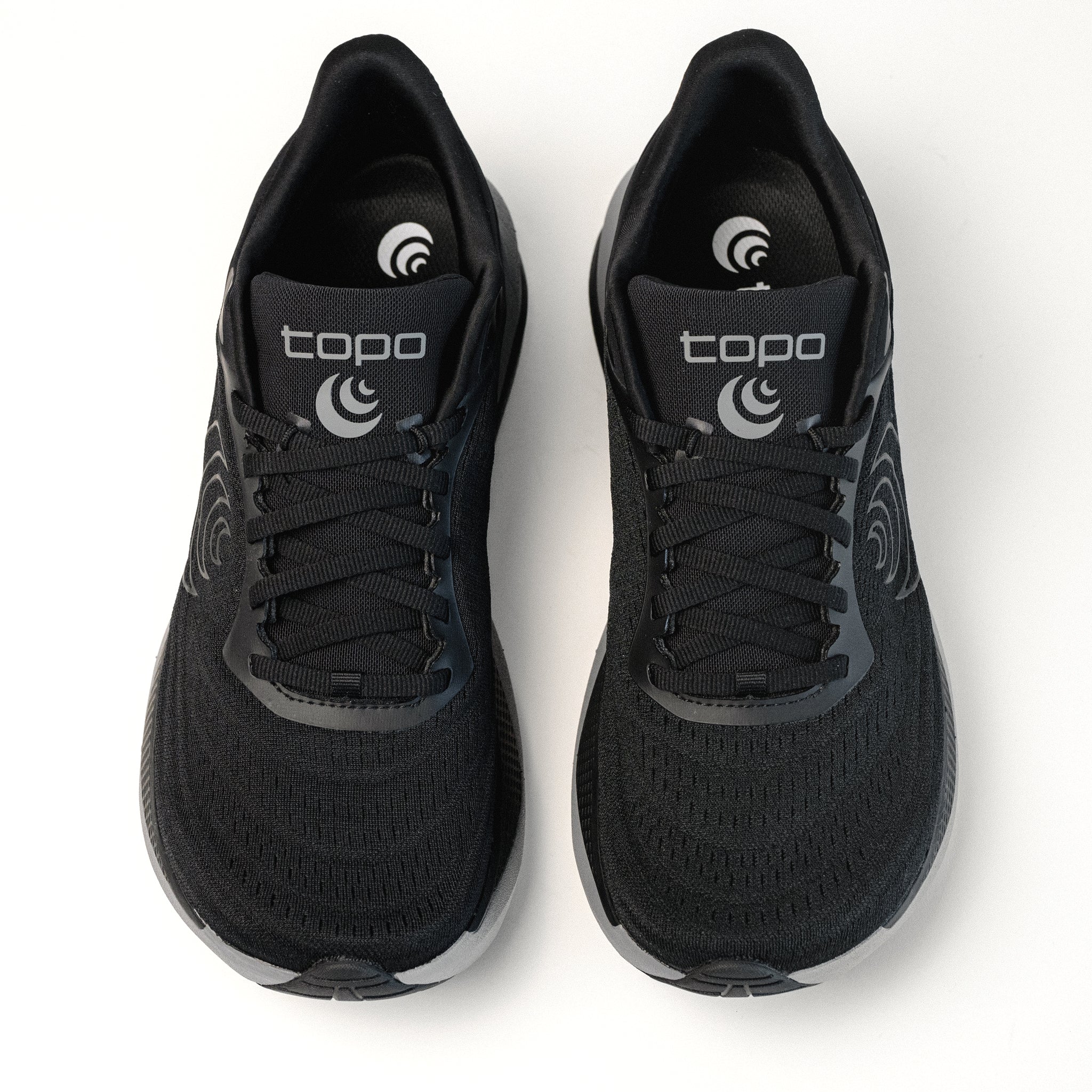 Topo Athletic Aura Road-Running Max Cushion Shoes - Men's – Plaza