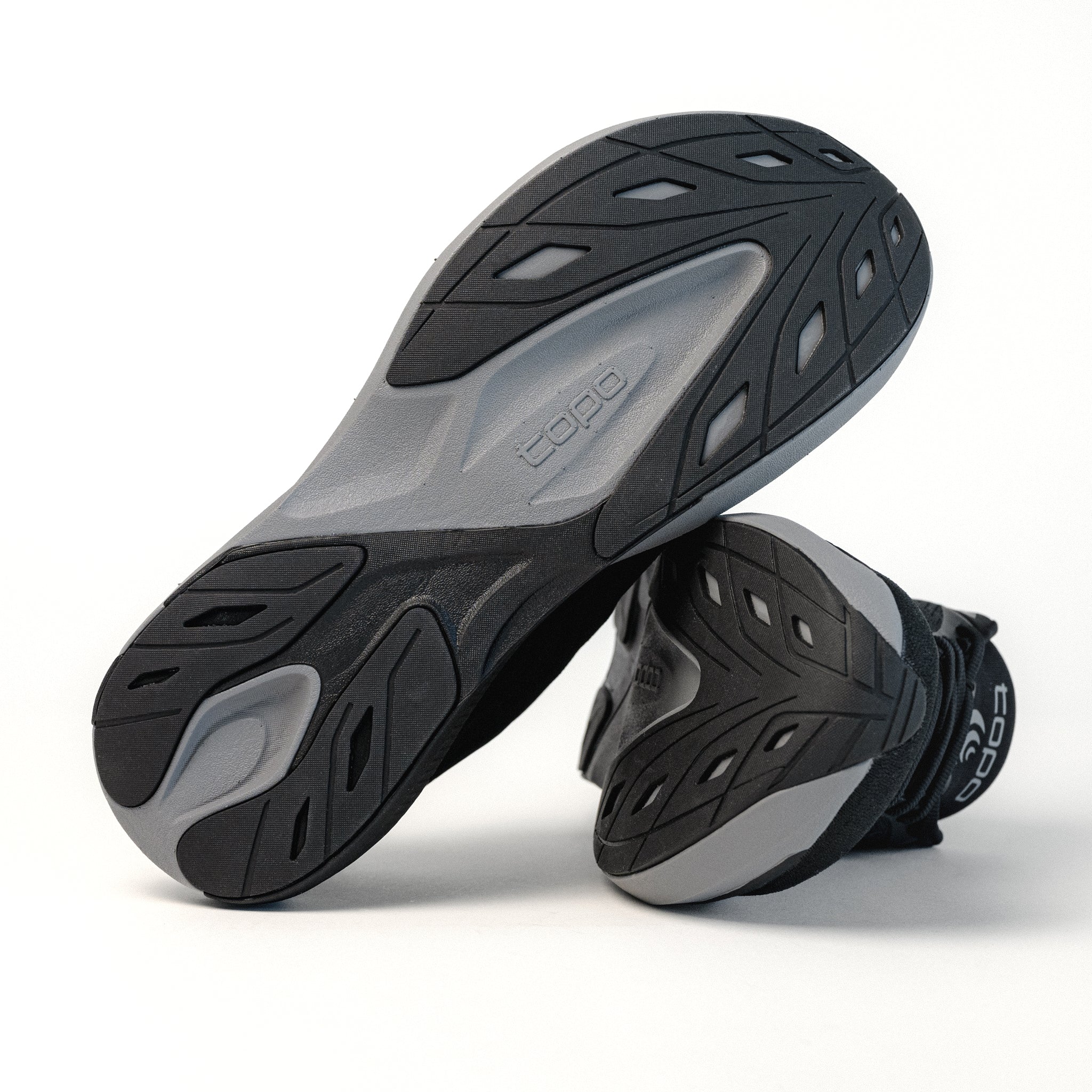 Topo Athletic Aura Road-Running Max Cushion Shoes - Men's – Plaza