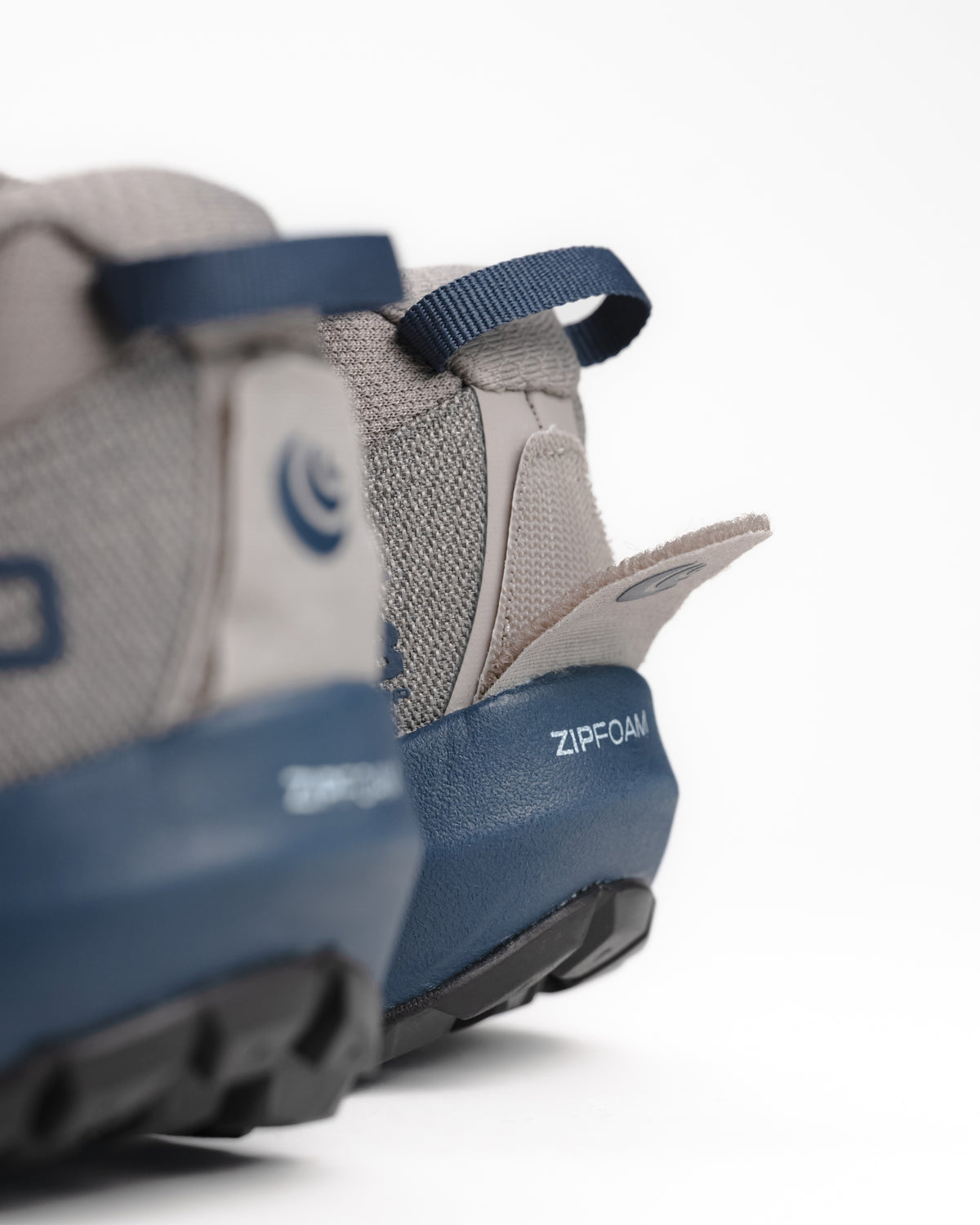 M-TERRAVENTURE 5 - GREY - MESH