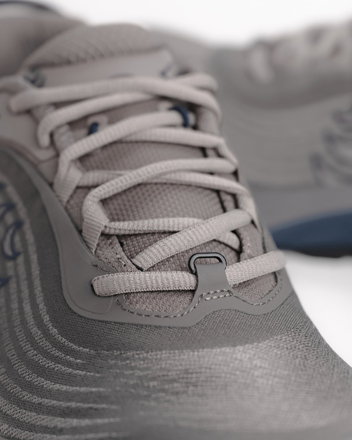 M-TERRAVENTURE 5 - GREY - MESH