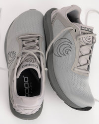 The Topo ST-6 is built for the runner who prefers a "less is more" approach. It’s the most minimalist model in Topo’s road lineup, sitting on a low-profile 14mm platform with absolutely zero drop from heel to toe. This design is all about promoting a natural, grounded gait while providing just enough ZipFoam™ cushioning to take the sting out of the pavement. If you’re looking for a shoe that lets your foot move exactly how it was meant to, this is a top contender.