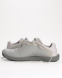 The Topo ST-6 is built for the runner who prefers a "less is more" approach. It’s the most minimalist model in Topo’s road lineup, sitting on a low-profile 14mm platform with absolutely zero drop from heel to toe. This design is all about promoting a natural, grounded gait while providing just enough ZipFoam™ cushioning to take the sting out of the pavement. If you’re looking for a shoe that lets your foot move exactly how it was meant to, this is a top contender.