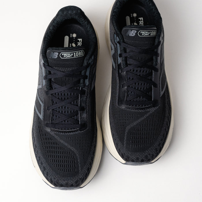 Overhead view of Men's New Balance Fresh Foam X 1080 V14 in Black/Magnet, showcasing the triple jacquard mesh upper for increased breathability.