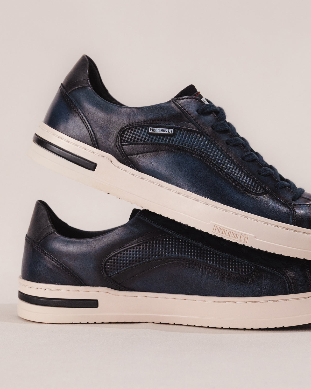 Pikolinos XATIVA Men’s Lace-Up Sneaker in Blue Calfskin Leather