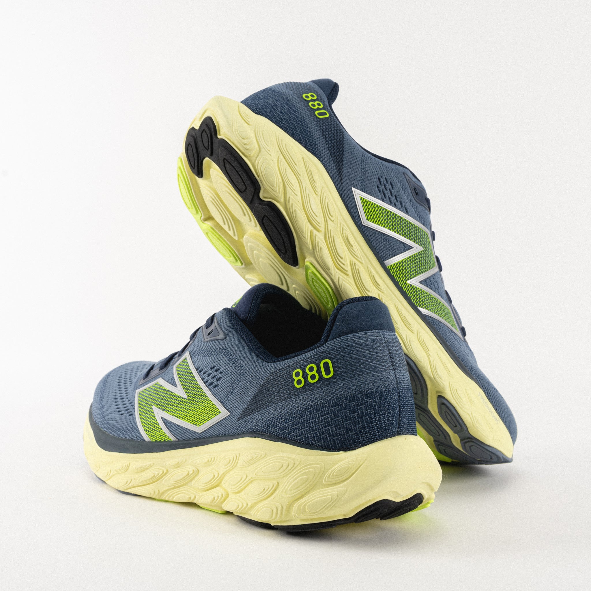 MEN'S NEW BALANCE 880 V14 - ARCTIC GRAY - MESH – Plaza Shoe