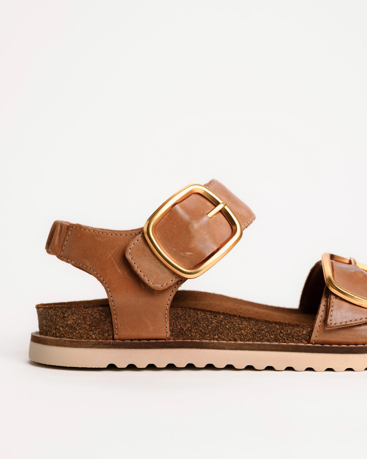 ON THE DOUBLE - CARAMEL - LEATHER