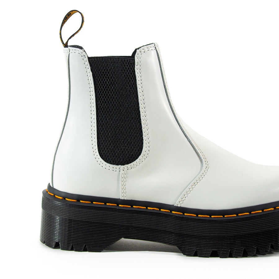 Dr. Martens 2976 Quad Platform White Leather Chelsea Boots Size on sale 8