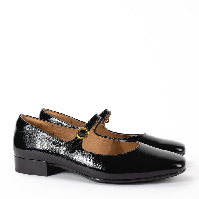 Side view of Sofft Elsey mary jane flat in Italian leather with refined square toe, 1-inch heel, and lightweight TPU outsole for day-to-night comfort.