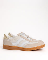 Women’s Sofft Remmi Suede Sneaker – Lightweight Retro Runner in Natural