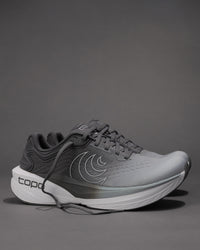 Women’s Topo Athletic Phantom 4 Road Running Shoe in Gray