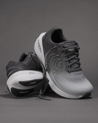Women’s Topo Athletic Phantom 4 Road Running Shoe in Gray