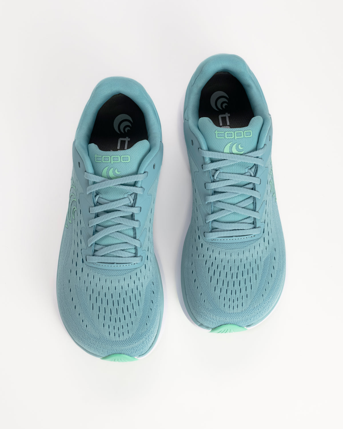 The Women's Topo Atmos 2 in Aqua/Mint is the softest ride in the Topo lineup, built for those high-mileage days where comfort is the only thing that matters. This second-generation model features an even deeper bed of upgraded ZipFoam™, providing a plush, energetic feel that doesn't pack out over time. While many max-cushion shoes can feel clunky, the Atmos 2 uses a refined rocker geometry to keep your stride feeling smooth and fluid from heel-strike to toe-off.