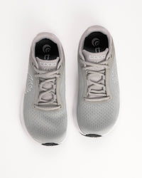 The Women's Topo ST-6 is built for the runner who prefers a "less is more" approach. It’s the most minimalist model in Topo’s road lineup, sitting on a low-profile 14mm platform with absolutely zero drop from heel to toe. This design is all about promoting a natural, grounded gait while providing just enough ZipFoam™ cushioning to take the sting out of the pavement. If you’re looking for a shoe that lets your foot move exactly how it was meant to, this is a top contender.