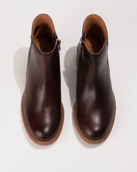 Top-down view focusing on the rounded toe box and leather finish of the Medina boot.