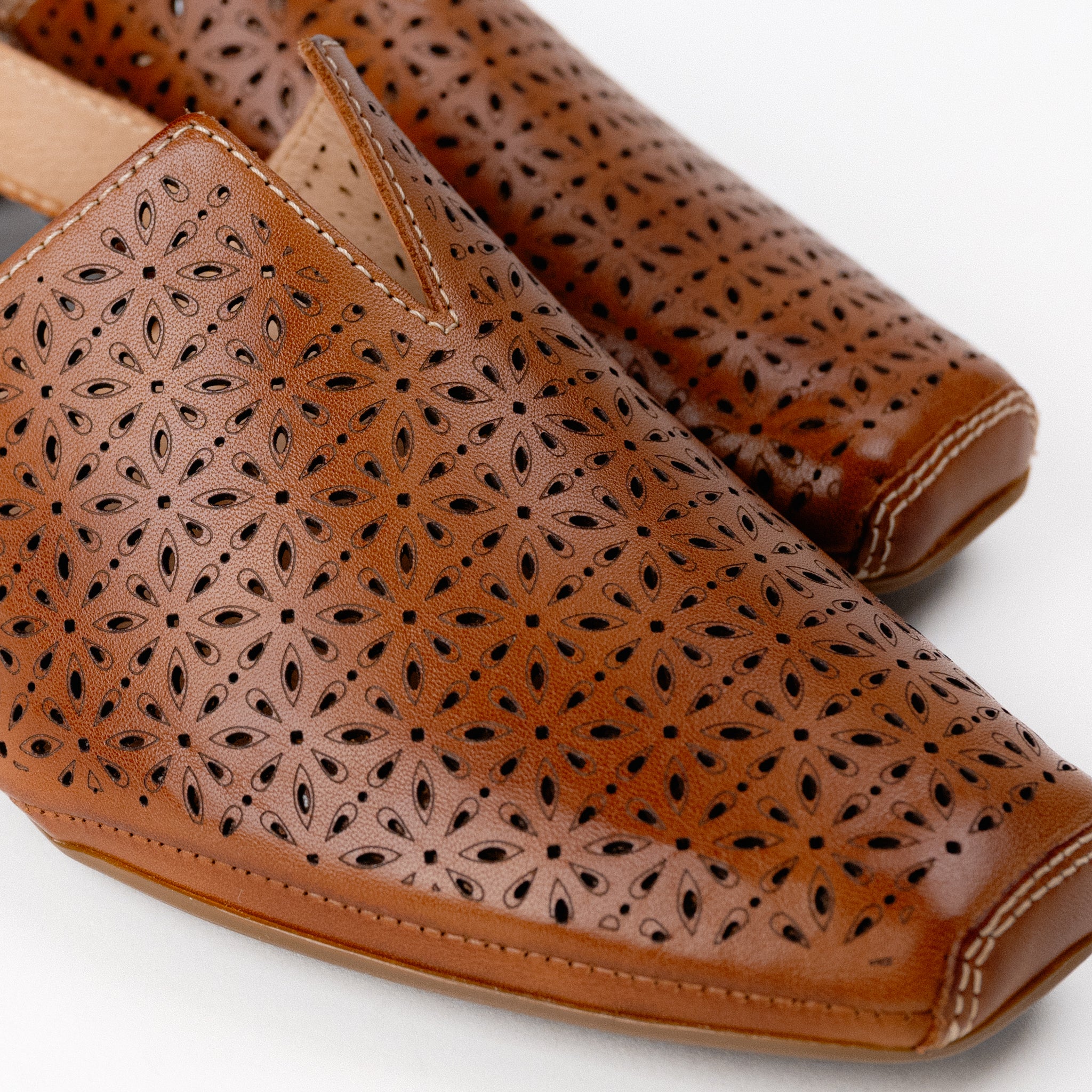 Pikolinos Alameda Slingback Perforated Leather Flat Shoe in Brandy