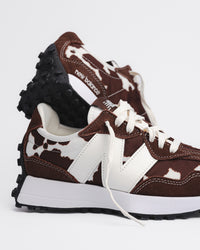 327 V1 - COW/PUMPERNICKEL - SUEDE/MESH