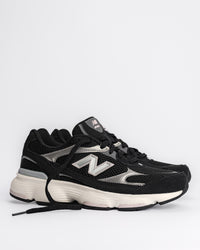 New Balance Classics 603 Sneaker – Modern Sculpted Streetwear Runner in Black / Dark Silver Metallic
