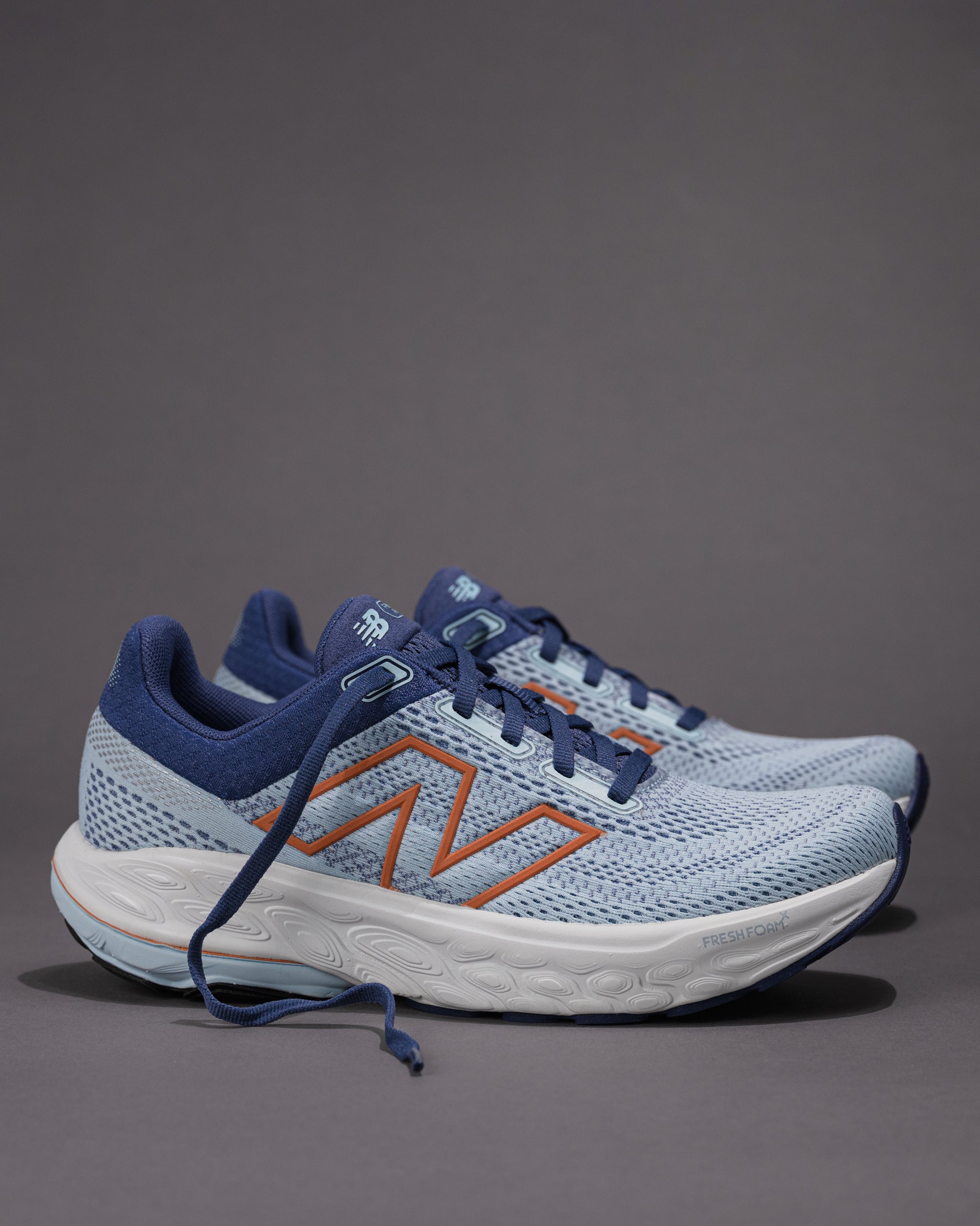 Women's New Balance Fresh Foam X 860 v14 Stability Shoe in Frost