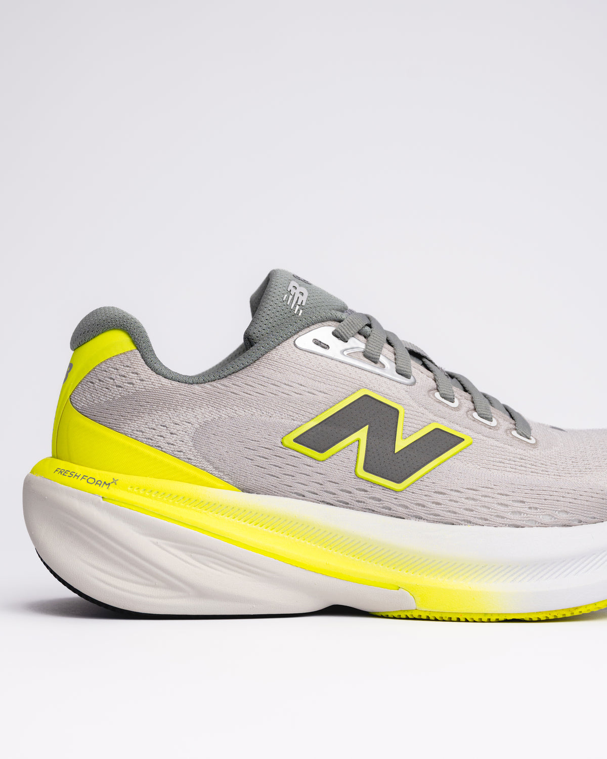 W-860 V15 - GREY MATTER/GREEN - MESH