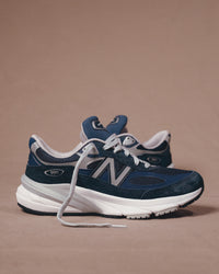 Women's New Balance 990 V6 - Navy Suede Women's Running Shoe