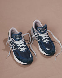 Women's New Balance 990 V6 - Navy Suede Women's Running Shoe