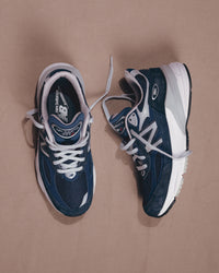 Women's New Balance 990 V6 - Navy Suede Women's Running Shoe
